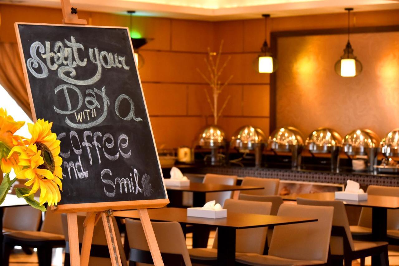 Emirates Stars Hotel Apartments דובאי מראה חיצוני תמונה