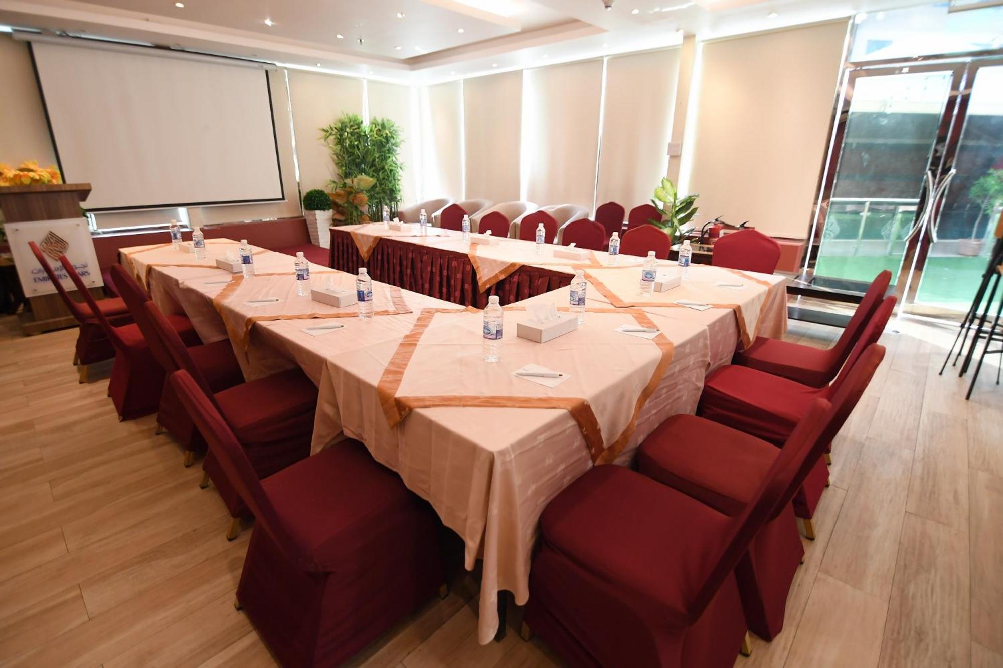 Emirates Stars Hotel Apartments דובאי מראה חיצוני תמונה